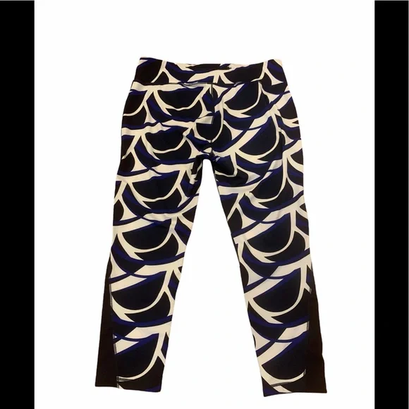 Chico’s Zenergy leggings size 3 EUC - Picture 4 of 7